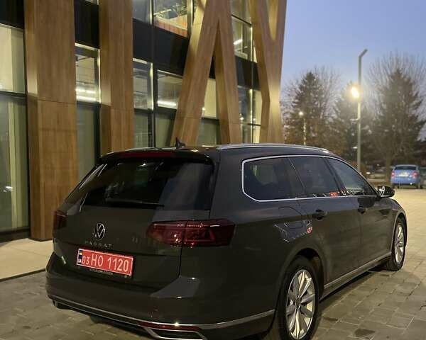 Серый Фольксваген Пассат, объемом двигателя 1.97 л и пробегом 180 тыс. км за 24999 $, фото 59 на Automoto.ua