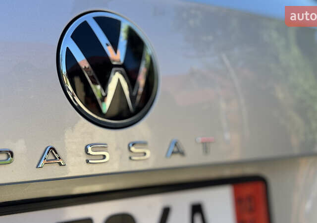 Серый Фольксваген Пассат, объемом двигателя 1.97 л и пробегом 175 тыс. км за 22741 $, фото 72 на Automoto.ua