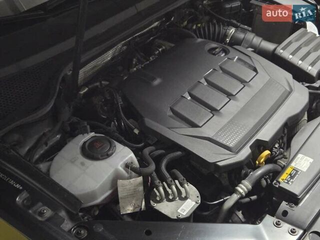 Сірий Фольксваген Пассат, об'ємом двигуна 2 л та пробігом 179 тис. км за 22990 $, фото 73 на Automoto.ua