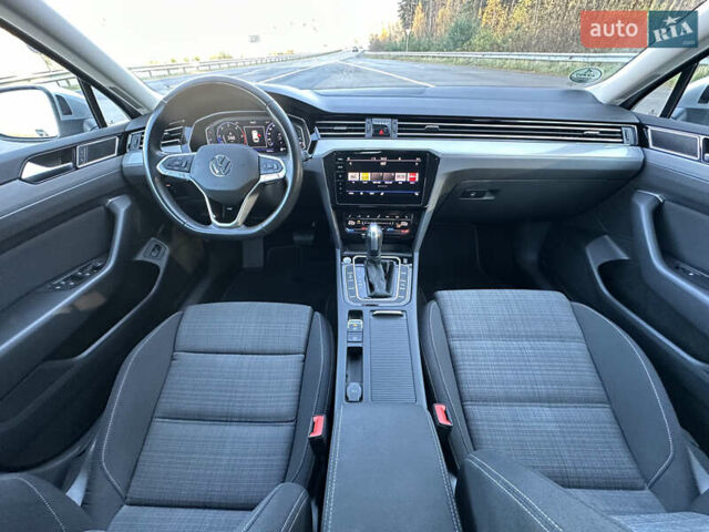 Серый Фольксваген Пассат, объемом двигателя 2 л и пробегом 208 тыс. км за 21999 $, фото 69 на Automoto.ua