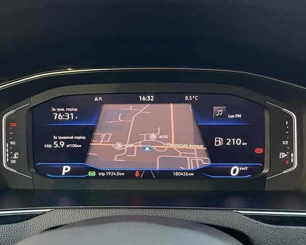 Серый Фольксваген Пассат, объемом двигателя 1.97 л и пробегом 180 тыс. км за 24999 $, фото 46 на Automoto.ua