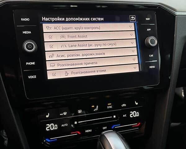 Серый Фольксваген Пассат, объемом двигателя 1.97 л и пробегом 180 тыс. км за 24999 $, фото 52 на Automoto.ua
