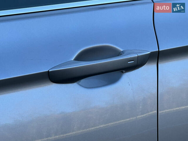 Серый Фольксваген Пассат, объемом двигателя 2 л и пробегом 208 тыс. км за 21999 $, фото 32 на Automoto.ua