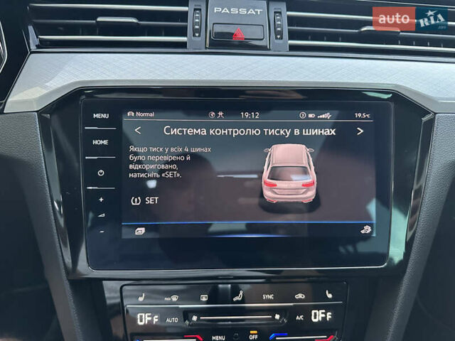 Серый Фольксваген Пассат, объемом двигателя 1.97 л и пробегом 216 тыс. км за 22999 $, фото 44 на Automoto.ua