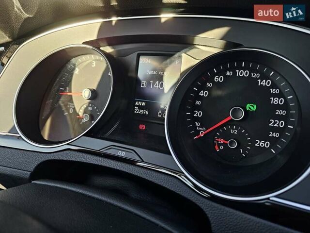 Серый Фольксваген Пассат, объемом двигателя 1.97 л и пробегом 222 тыс. км за 21950 $, фото 27 на Automoto.ua