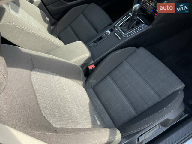 Серый Фольксваген Пассат, объемом двигателя 2 л и пробегом 195 тыс. км за 20954 $, фото 35 на Automoto.ua