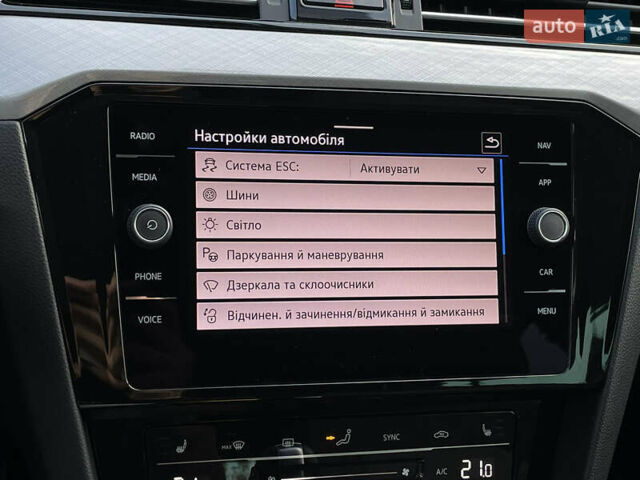 Серый Фольксваген Пассат, объемом двигателя 2 л и пробегом 195 тыс. км за 20954 $, фото 64 на Automoto.ua