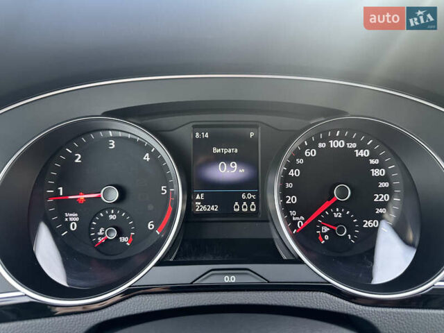 Сірий Фольксваген Пассат, об'ємом двигуна 1.97 л та пробігом 226 тис. км за 23999 $, фото 67 на Automoto.ua