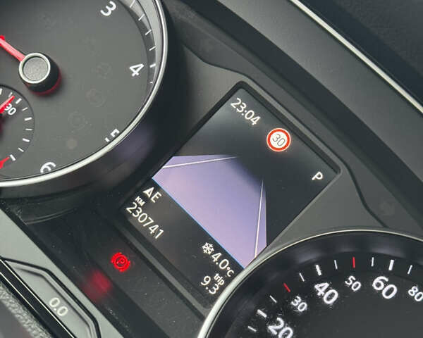 Серый Фольксваген Пассат, объемом двигателя 2 л и пробегом 220 тыс. км за 20500 $, фото 57 на Automoto.ua