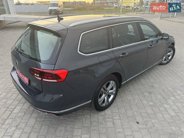 Серый Фольксваген Пассат, объемом двигателя 2 л и пробегом 208 тыс. км за 22700 $, фото 13 на Automoto.ua