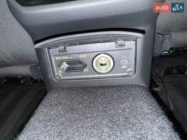 Сірий Фольксваген Пассат, об'ємом двигуна 1.4 л та пробігом 162 тис. км за 24999 $, фото 62 на Automoto.ua