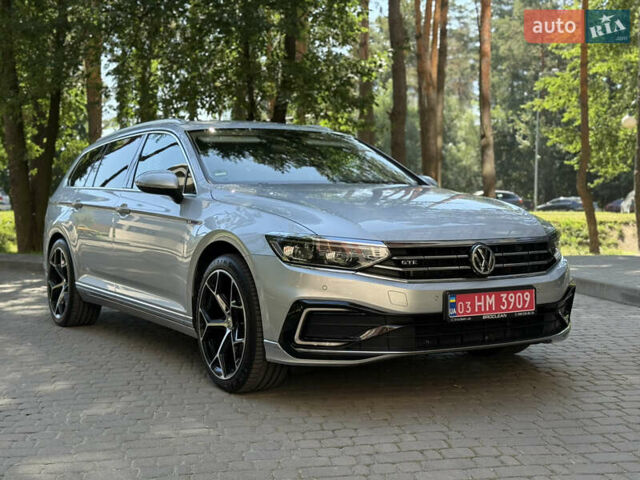 Сірий Фольксваген Пассат, об'ємом двигуна 1.4 л та пробігом 162 тис. км за 24999 $, фото 1 на Automoto.ua