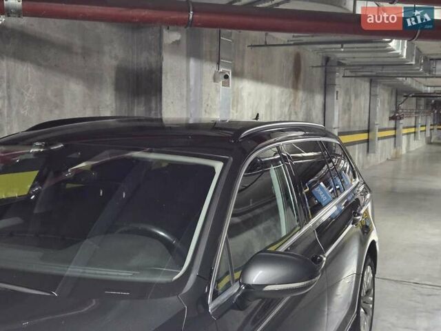 Сірий Фольксваген Пассат, об'ємом двигуна 2 л та пробігом 179 тис. км за 22990 $, фото 61 на Automoto.ua