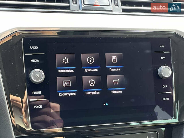 Серый Фольксваген Пассат, объемом двигателя 2 л и пробегом 195 тыс. км за 20954 $, фото 53 на Automoto.ua