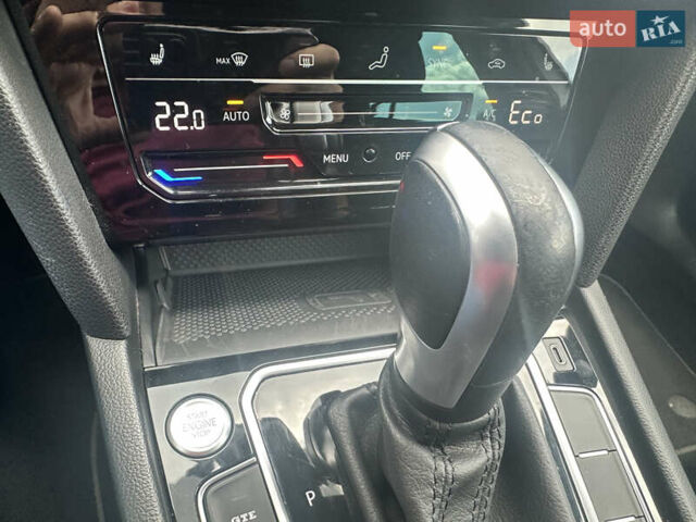 Сірий Фольксваген Пассат, об'ємом двигуна 1.4 л та пробігом 179 тис. км за 24990 $, фото 12 на Automoto.ua