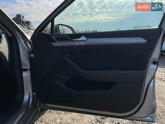 Серый Фольксваген Пассат, объемом двигателя 2 л и пробегом 195 тыс. км за 20954 $, фото 36 на Automoto.ua