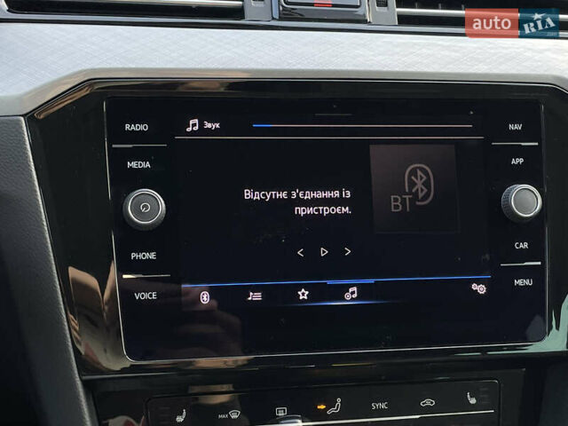 Серый Фольксваген Пассат, объемом двигателя 2 л и пробегом 195 тыс. км за 20954 $, фото 59 на Automoto.ua