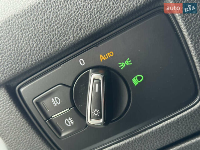 Серый Фольксваген Пассат, объемом двигателя 2 л и пробегом 220 тыс. км за 20500 $, фото 61 на Automoto.ua