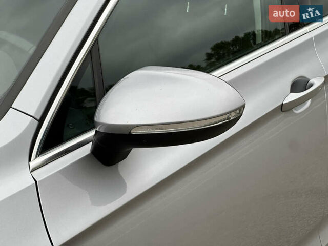 Серый Фольксваген Пассат, объемом двигателя 2 л и пробегом 181 тыс. км за 26499 $, фото 45 на Automoto.ua