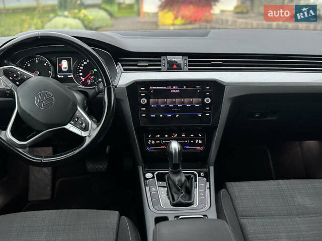 Фольксваген Пассат 2021 в Стрые на Automoto.ua Серый Фольксваген Пассат, объемом двигателя 1.97 л и пробегом 190 тыс. км за 19999 $, фото 38 на Automoto.ua