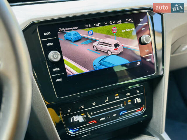 Серый Фольксваген Пассат, объемом двигателя 1.97 л и пробегом 187 тыс. км за 22999 $, фото 17 на Automoto.ua