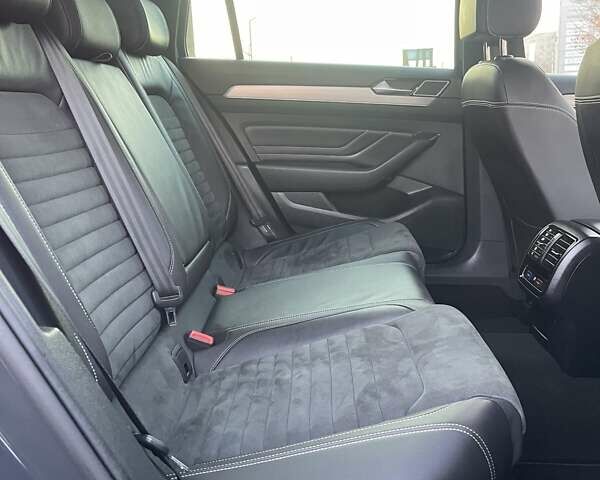 Серый Фольксваген Пассат, объемом двигателя 1.97 л и пробегом 180 тыс. км за 24999 $, фото 32 на Automoto.ua