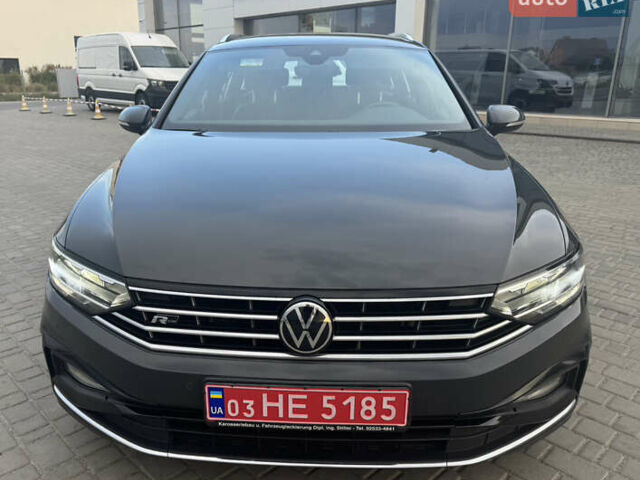 Серый Фольксваген Пассат, объемом двигателя 2 л и пробегом 208 тыс. км за 22700 $, фото 19 на Automoto.ua