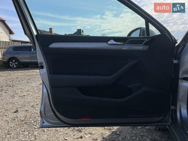 Серый Фольксваген Пассат, объемом двигателя 2 л и пробегом 195 тыс. км за 20954 $, фото 21 на Automoto.ua