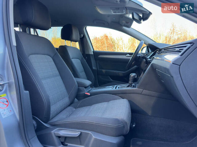 Серый Фольксваген Пассат, объемом двигателя 2 л и пробегом 208 тыс. км за 21999 $, фото 67 на Automoto.ua