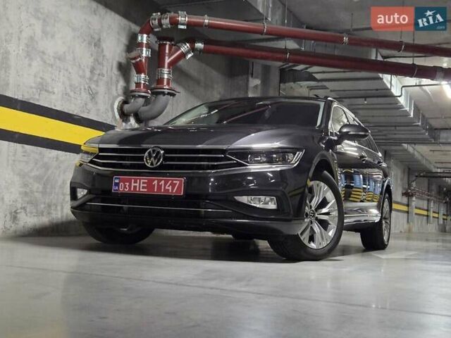 Сірий Фольксваген Пассат, об'ємом двигуна 2 л та пробігом 179 тис. км за 22990 $, фото 6 на Automoto.ua