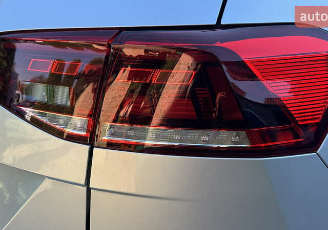 Серый Фольксваген Пассат, объемом двигателя 1.97 л и пробегом 175 тыс. км за 22741 $, фото 17 на Automoto.ua