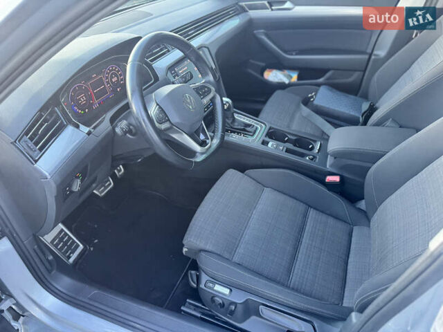 Сірий Фольксваген Пассат, об'ємом двигуна 1.97 л та пробігом 167 тис. км за 23300 $, фото 11 на Automoto.ua