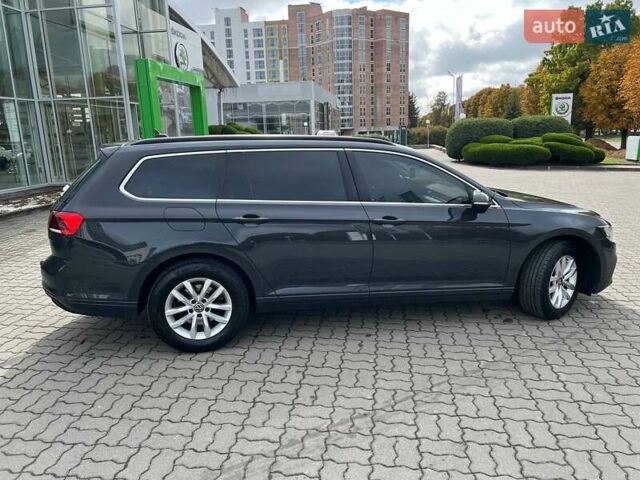 Фольксваген Пассат 2021 у Луцьку на Automoto.ua Сірий Фольксваген Пассат, об'ємом двигуна 1.97 л та пробігом 160 тис. км за 22300 $, фото 2 на Automoto.ua