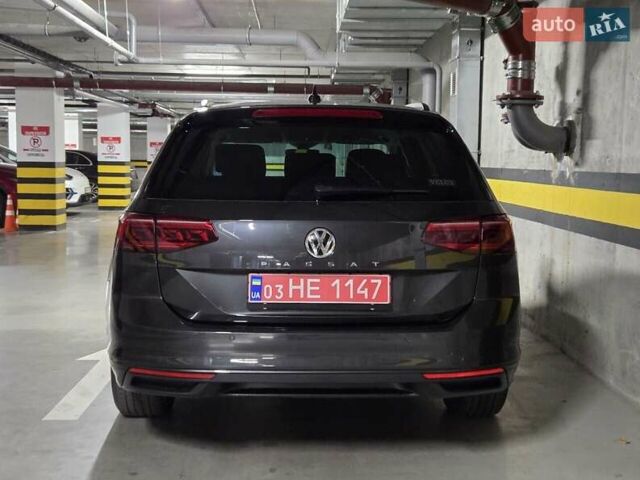 Сірий Фольксваген Пассат, об'ємом двигуна 2 л та пробігом 179 тис. км за 22990 $, фото 11 на Automoto.ua