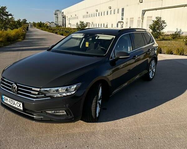 Серый Фольксваген Пассат, объемом двигателя 1.97 л и пробегом 187 тыс. км за 22999 $, фото 1 на Automoto.ua