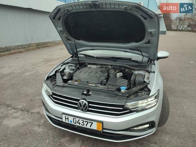 Серый Фольксваген Пассат, объемом двигателя 1.97 л и пробегом 210 тыс. км за 20000 $, фото 14 на Automoto.ua