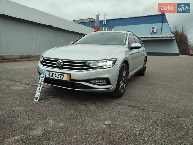 Серый Фольксваген Пассат, объемом двигателя 1.97 л и пробегом 210 тыс. км за 20000 $, фото 2 на Automoto.ua
