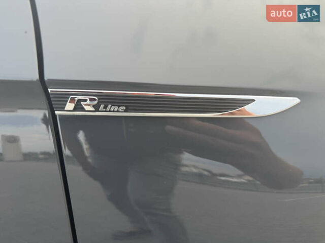 Серый Фольксваген Пассат, объемом двигателя 2 л и пробегом 208 тыс. км за 22700 $, фото 21 на Automoto.ua