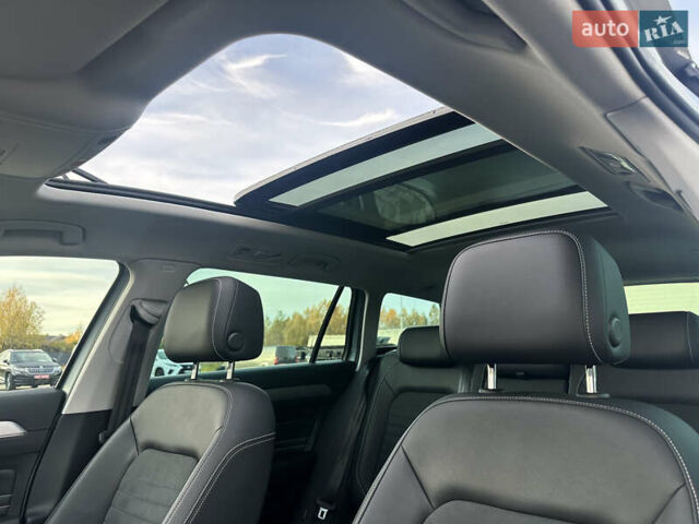 Сірий Фольксваген Пассат, об'ємом двигуна 1.97 л та пробігом 226 тис. км за 23999 $, фото 76 на Automoto.ua