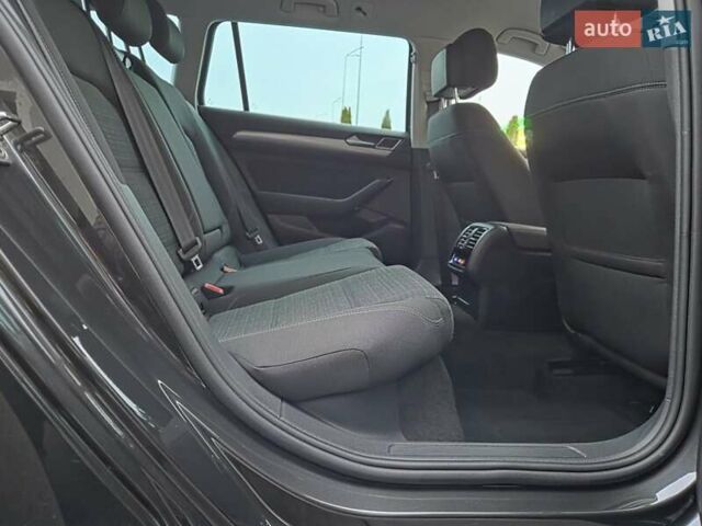 Сірий Фольксваген Пассат, об'ємом двигуна 2 л та пробігом 179 тис. км за 22990 $, фото 153 на Automoto.ua