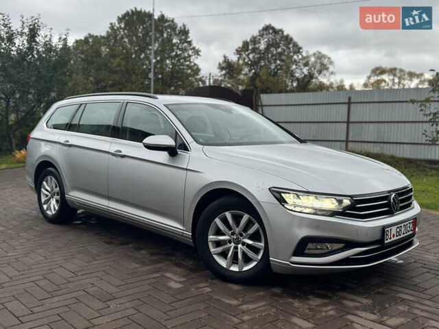 Фольксваген Пассат 2021 в Стрые на Automoto.ua Серый Фольксваген Пассат, объемом двигателя 1.97 л и пробегом 190 тыс. км за 19999 $, фото 9 на Automoto.ua