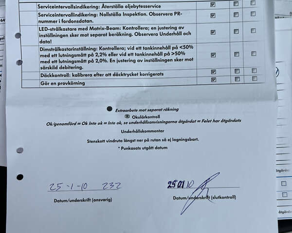 Серый Фольксваген Пассат, объемом двигателя 1.97 л и пробегом 230 тыс. км за 23999 $, фото 60 на Automoto.ua