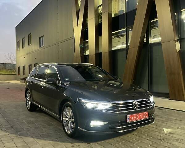 Серый Фольксваген Пассат, объемом двигателя 1.97 л и пробегом 180 тыс. км за 24999 $, фото 55 на Automoto.ua