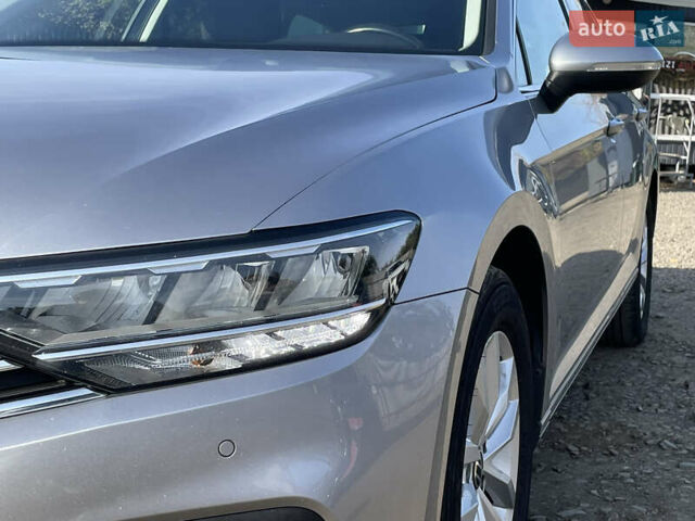 Серый Фольксваген Пассат, объемом двигателя 2 л и пробегом 195 тыс. км за 20954 $, фото 9 на Automoto.ua