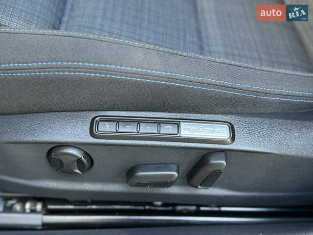 Сірий Фольксваген Пассат, об'ємом двигуна 1.4 л та пробігом 162 тис. км за 24999 $, фото 43 на Automoto.ua