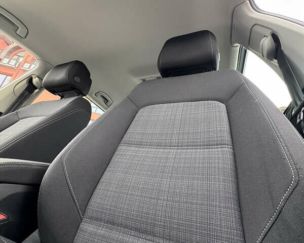 Серый Фольксваген Пассат, объемом двигателя 2 л и пробегом 220 тыс. км за 20500 $, фото 73 на Automoto.ua