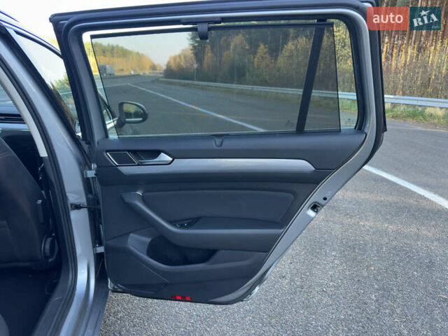 Серый Фольксваген Пассат, объемом двигателя 2 л и пробегом 208 тыс. км за 21999 $, фото 56 на Automoto.ua