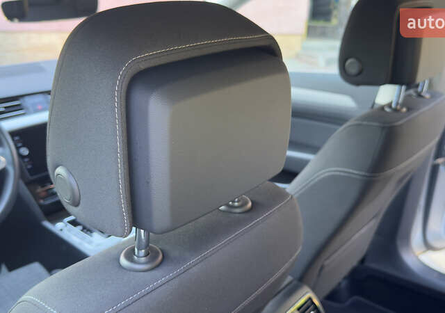 Серый Фольксваген Пассат, объемом двигателя 1.97 л и пробегом 175 тыс. км за 22741 $, фото 23 на Automoto.ua