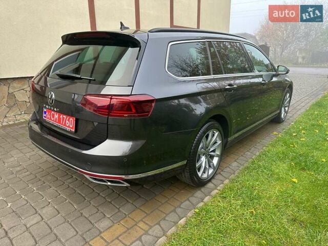 Серый Фольксваген Пассат, объемом двигателя 2 л и пробегом 219 тыс. км за 24308 $, фото 5 на Automoto.ua
