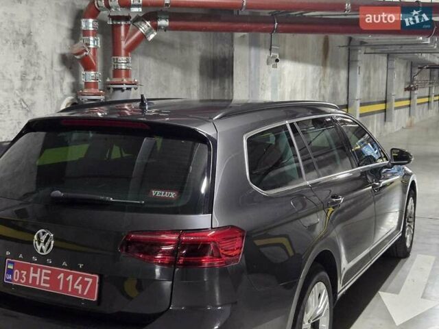 Сірий Фольксваген Пассат, об'ємом двигуна 2 л та пробігом 179 тис. км за 22990 $, фото 38 на Automoto.ua